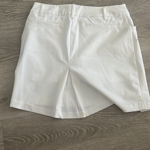 Althletic skort - Picture 2 of 3